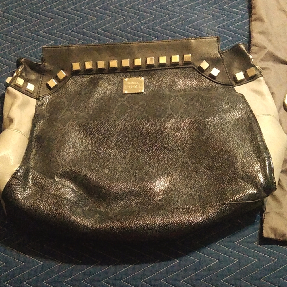 Miche luxe Calgary prima shell with handles, fob, and luxe bag